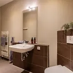Апартаменты Pier17 4 *