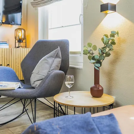 Διαμέρισμα Pier17 4 *